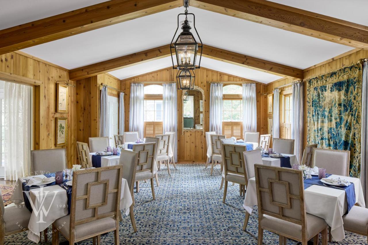 Wickwood Inn เซากาทัค ภายนอก รูปภาพ