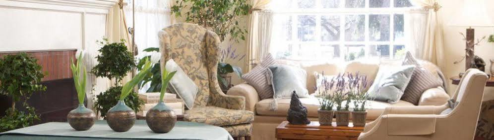 Wickwood Inn เซากาทัค ภายนอก รูปภาพ